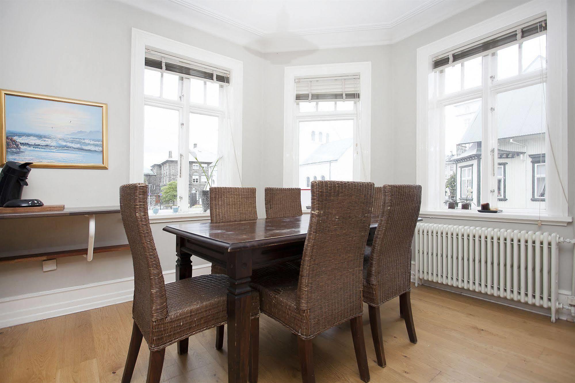 Skolabru Guesthouse Reykjavík Eksteriør bilde